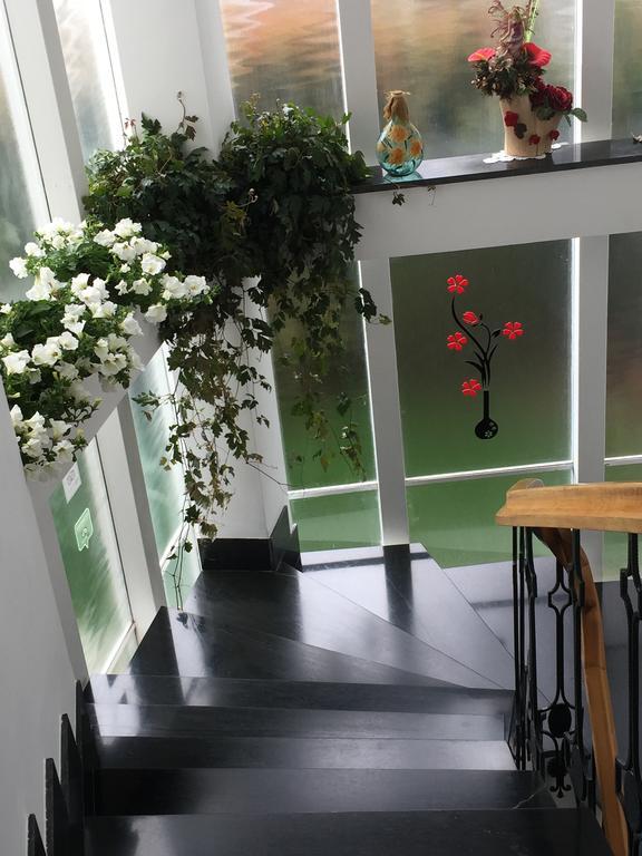 Отель Il Giardino Di Flora Con Piscina Лечче Экстерьер фото
